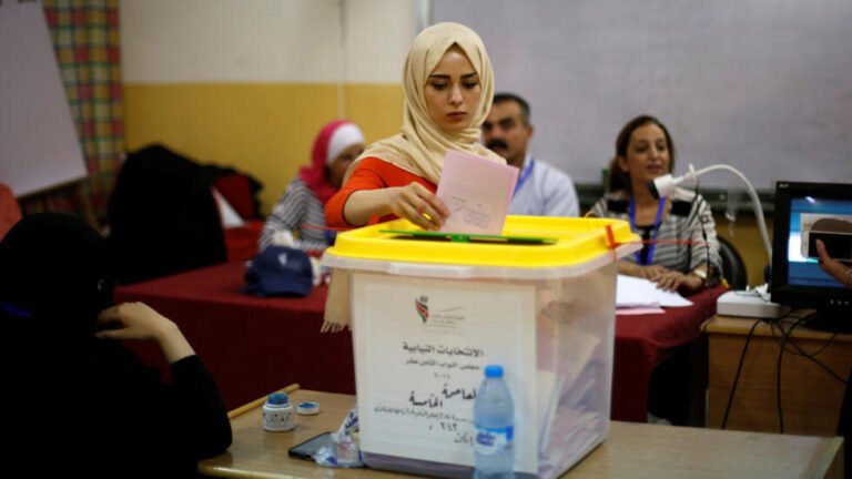 العاهل الأردني يصدر أمرًا بإجراء انتخابات لمجلس النواب